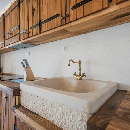 Mia 2 - Six Bedroom With Private Pool * Krivodol