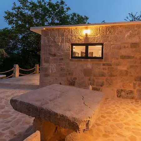 Mia 2 - Six Bedroom With Private Pool * Krivodol